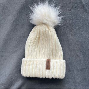 Furtalk Cream Knit Women’s Winter Pom-Pom Beanie Hat